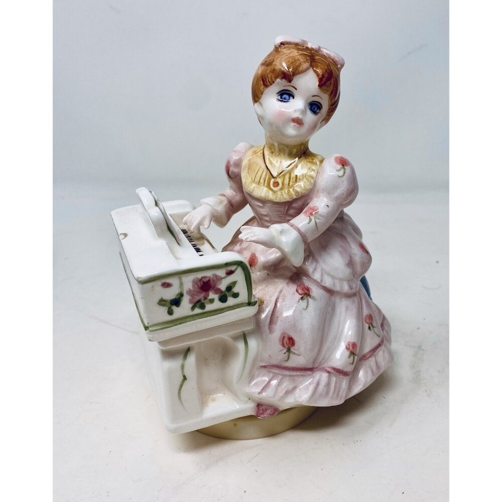 Schmid 1983 Girl In Pink Dress Playing Piano Rotating Musical Figurine Works